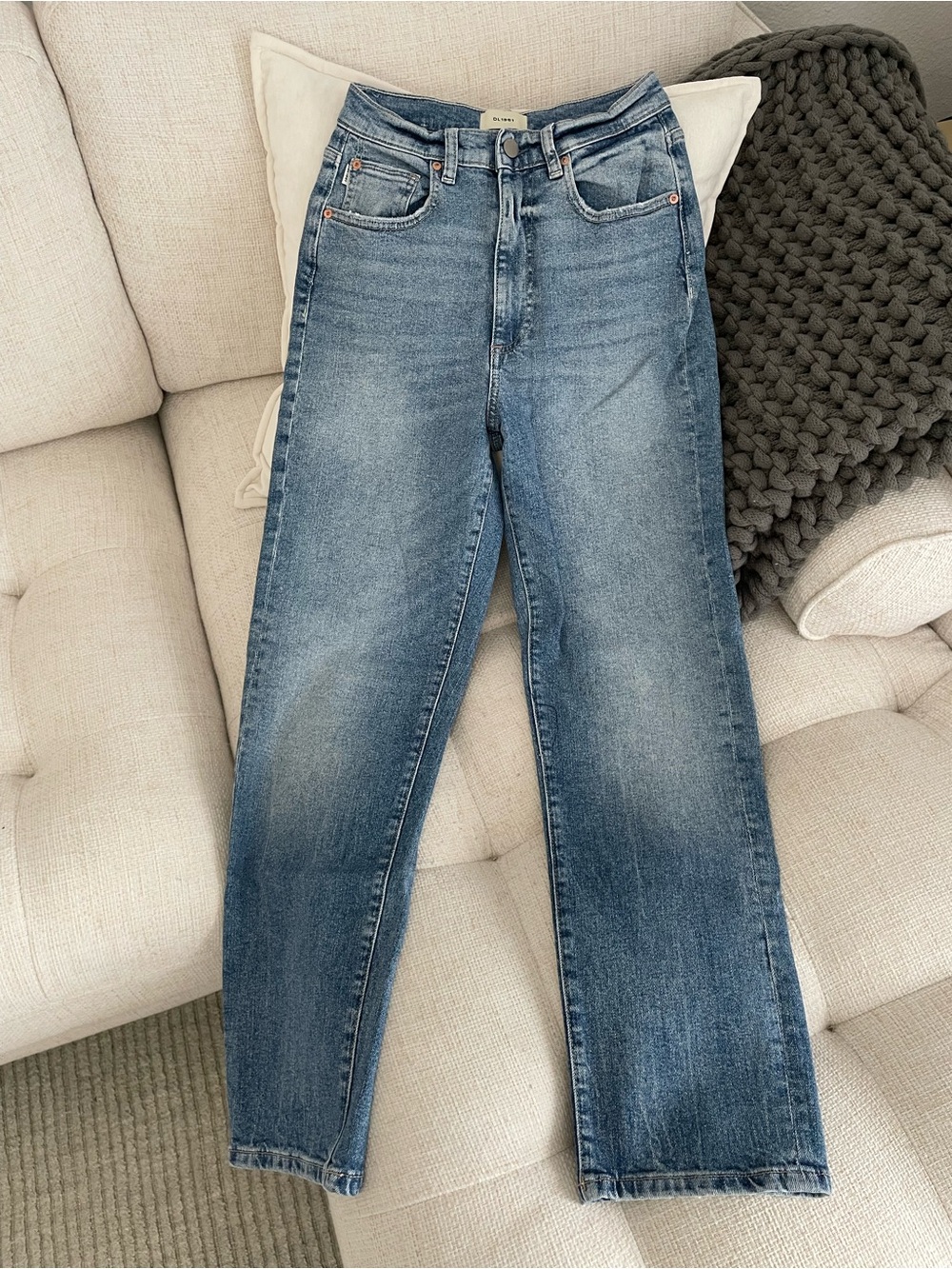 NWOT DL1961 Enora Cig Jeans Lt. Driggs Faded Whiskered Mid Indigo Wash MSRP $215